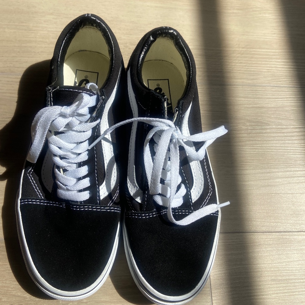 Women size 8 vans